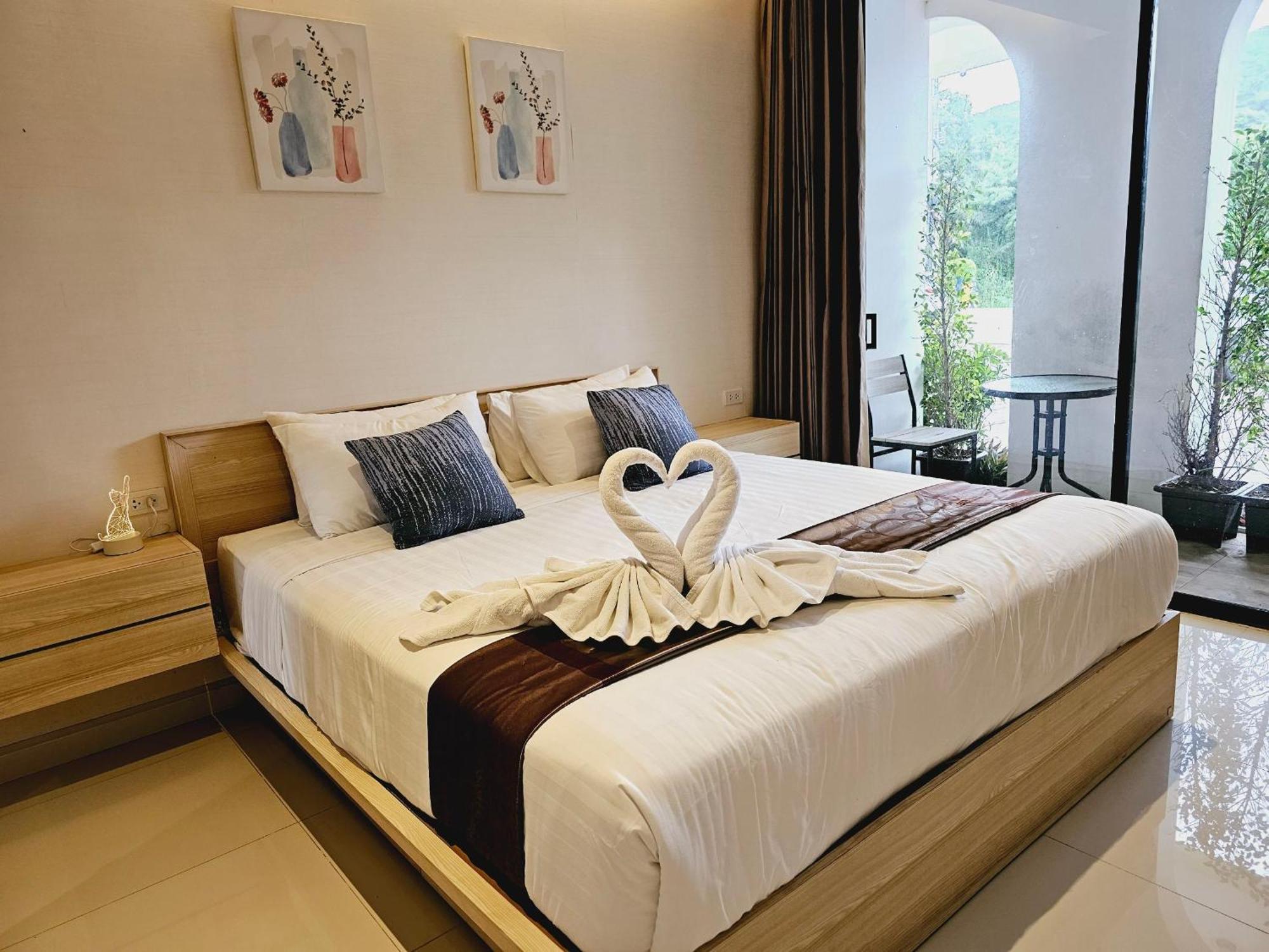 The Lago Naiharn By Sala Estate Nai Harn Exterior foto